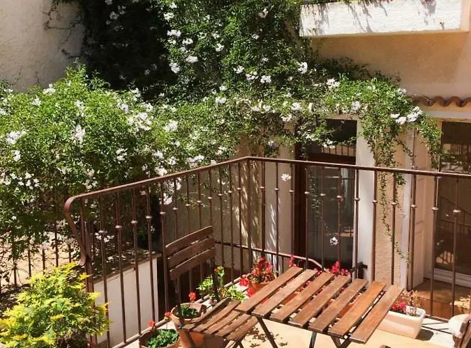 Maison Chene Liege * Maureillas