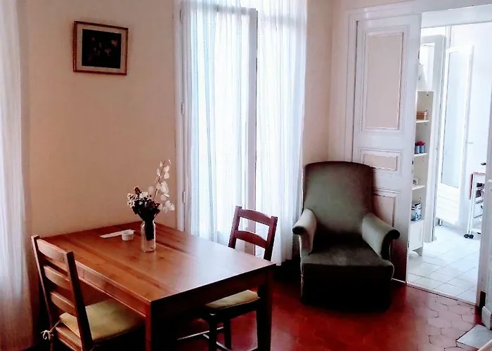 Maison Chene Liege *